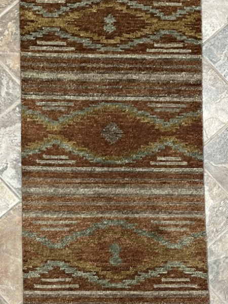 690 MV Runner Rug