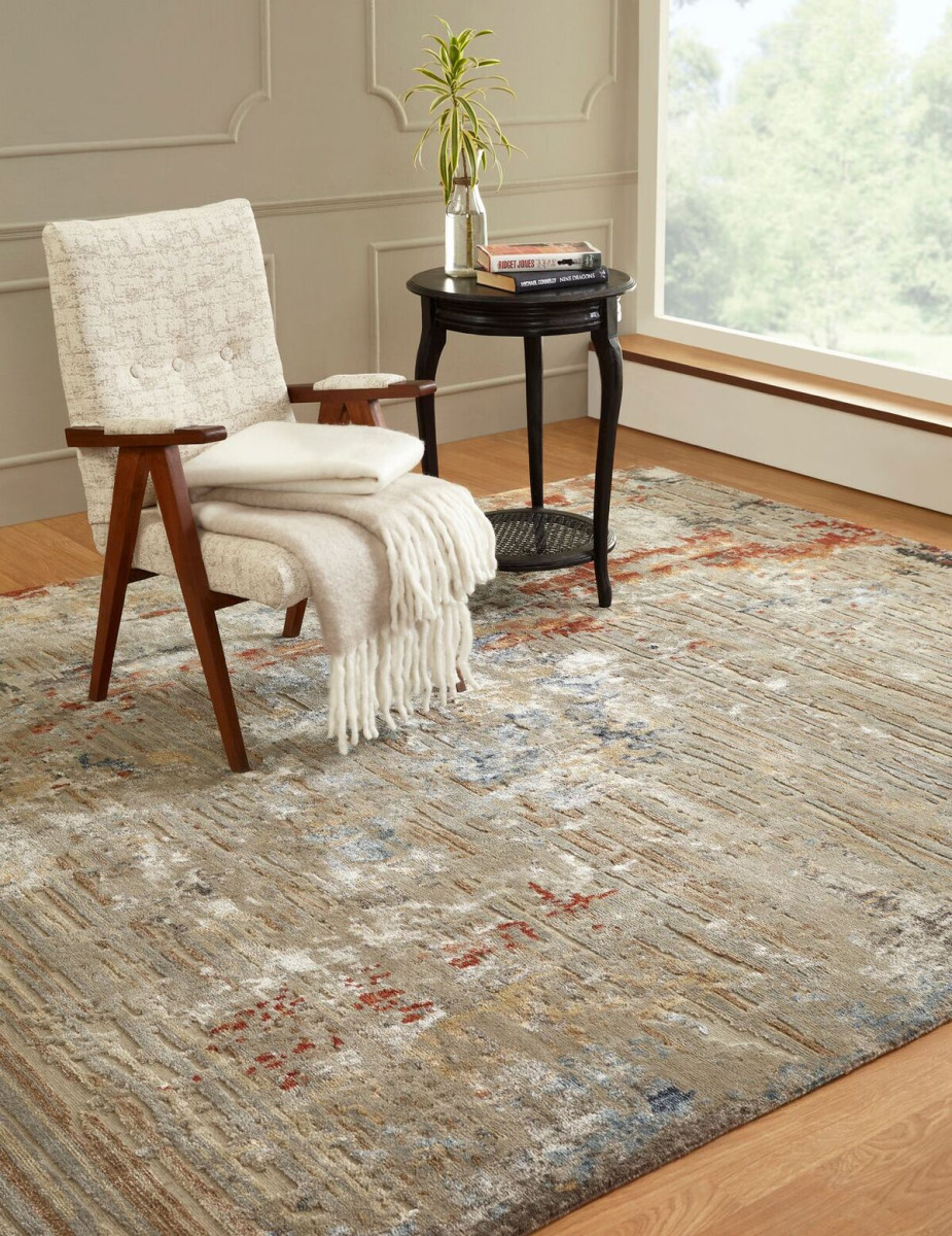 370 ER Area Rug Room Setting | Living Room