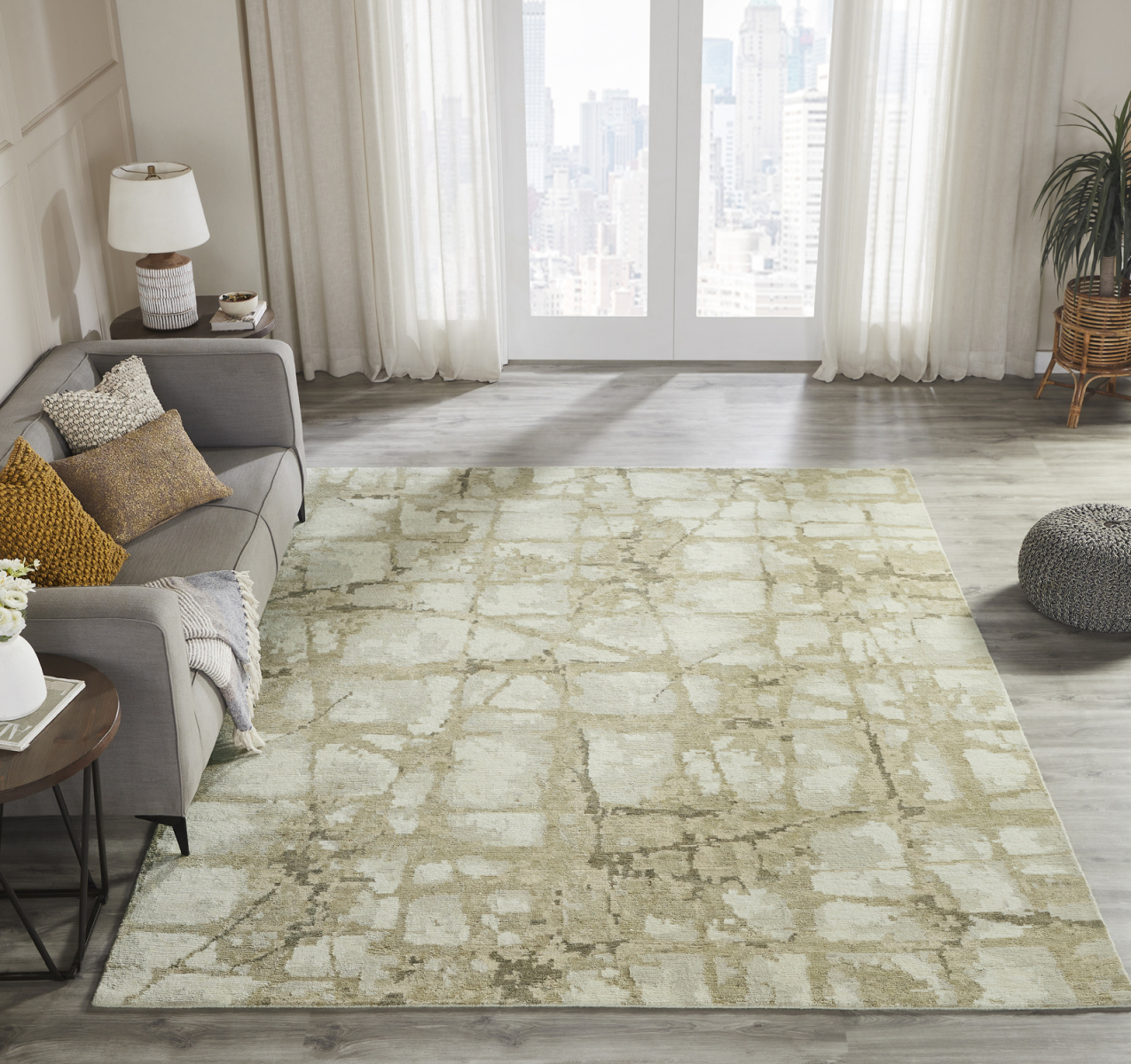 1490 HX Area Rug Room Setting | Living Room