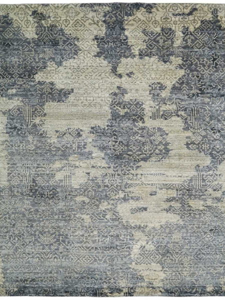 235 LN Silver / Blue Area Rug